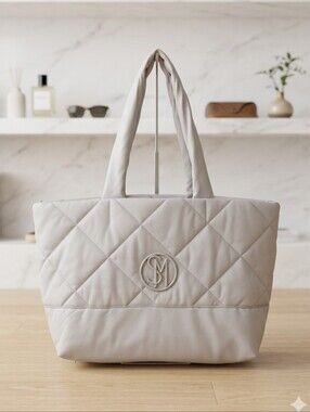 Steve Madden Quilted Tote Bag with Matching Wristlet – Like New
